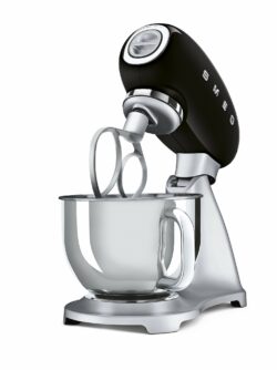 Robot sur socle SMEG